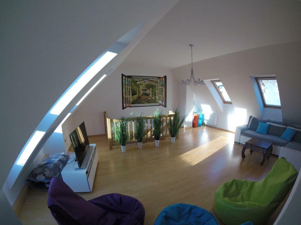 Wild Soca House Apartment No.5 보베츠 외부 사진